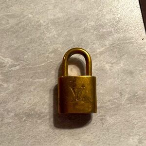 LV Gold padlock